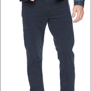 AG The Everett Slim Straight Jean